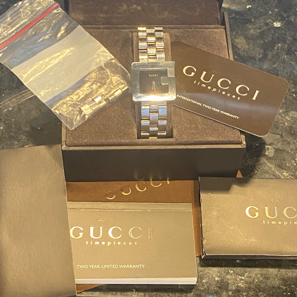 🔥🔥100% AUTHENTIC MINT G SERIES GUCCI VINTAGE WATCH🔥🔥